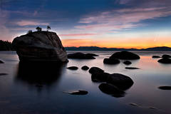 Bonsai Rock Moonrise Sunset 