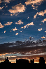 Monument Valley Sunrise