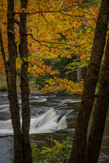 Upper Bond Falls Fall Colors