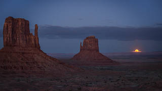 Monuments Moonrise 2