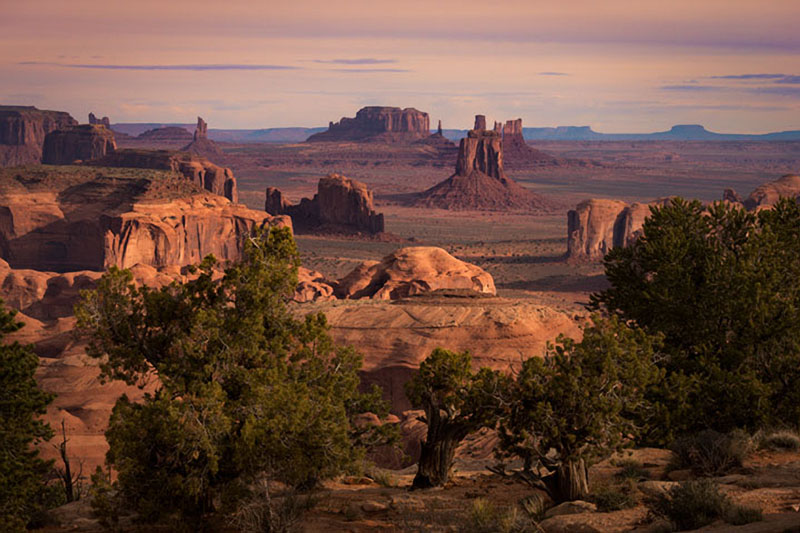 monument valley, southwest, sunrise, AZ, UT, arizona, utah, indian land, mountains, desert