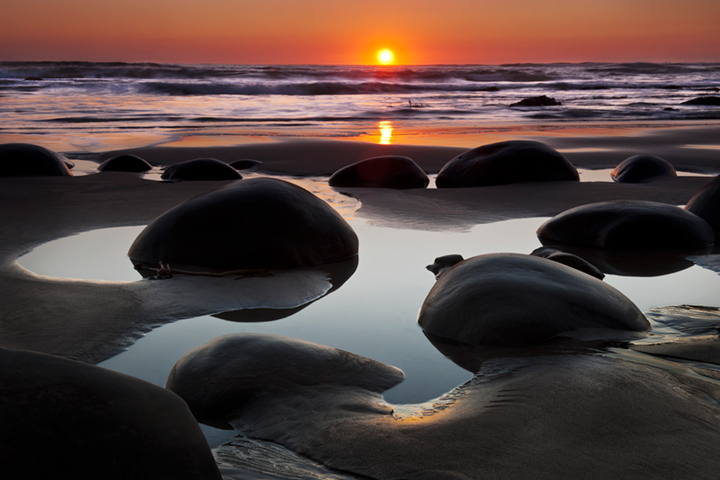 bowling, ball, beach, sonoma, coast, point, pt, arena, waves, coastal, ca, california, hwy 1, highway 1, rocks, boulders, surf...