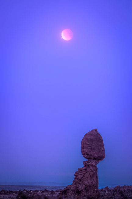 utah, ut, arches national park, canyons, southwest, colorado plateau,  atmospherics, red rock, moab, sandstone, moon, moonset...